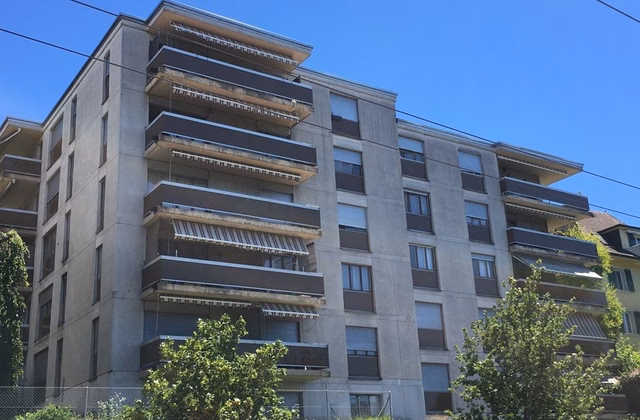 Don't miss! Retail space close to all amenities