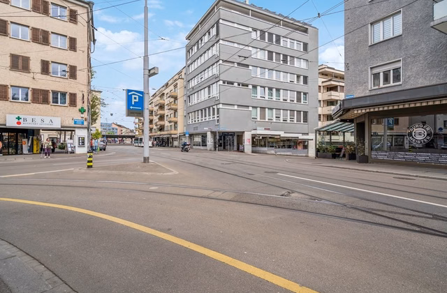 Office space directly at Oerlikon train station