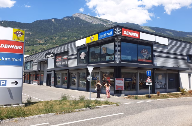 Flexible area from 293 to 1,665 m2 - Roc Centre - Conthey