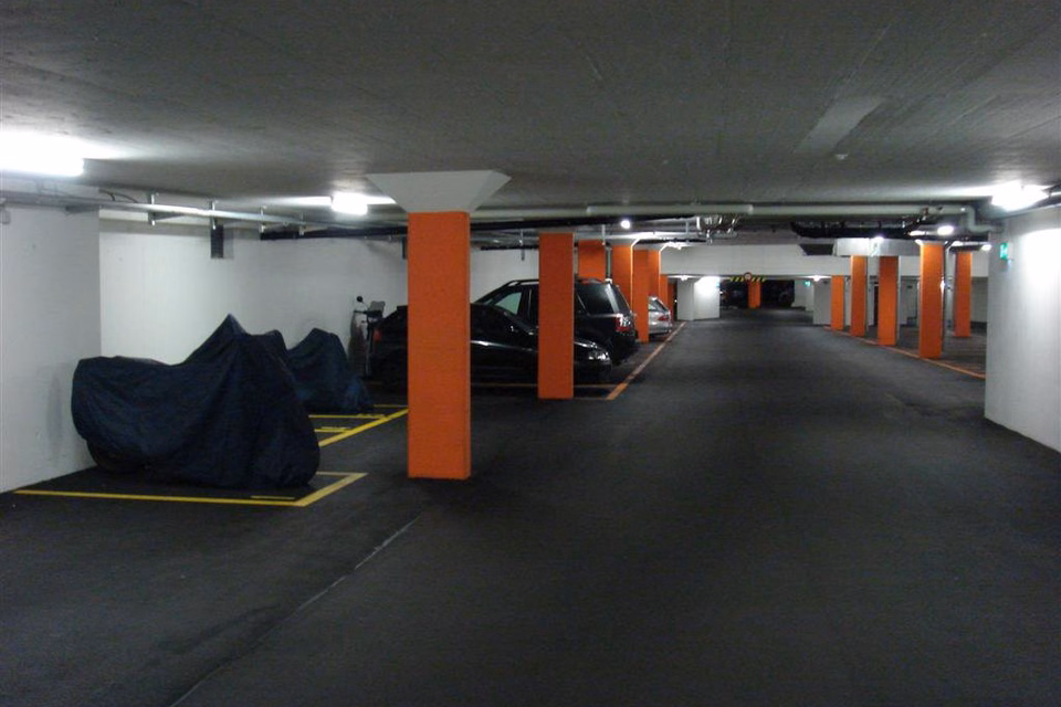 Looking for a parking space near the swimming pool?, Altenburg, 5430 Wettingen, Aargau, CH