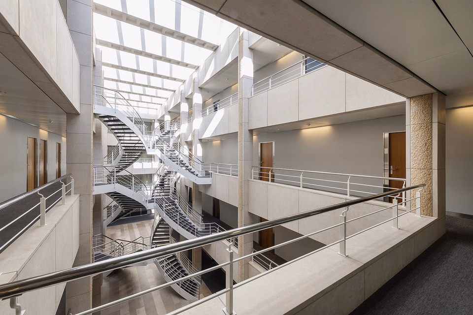 «OH!FFICE» - Your new workspace for interim use at the Aeschenplatz in Basel, Aeschenplatz, 4052 Basel, Basel-City, CH