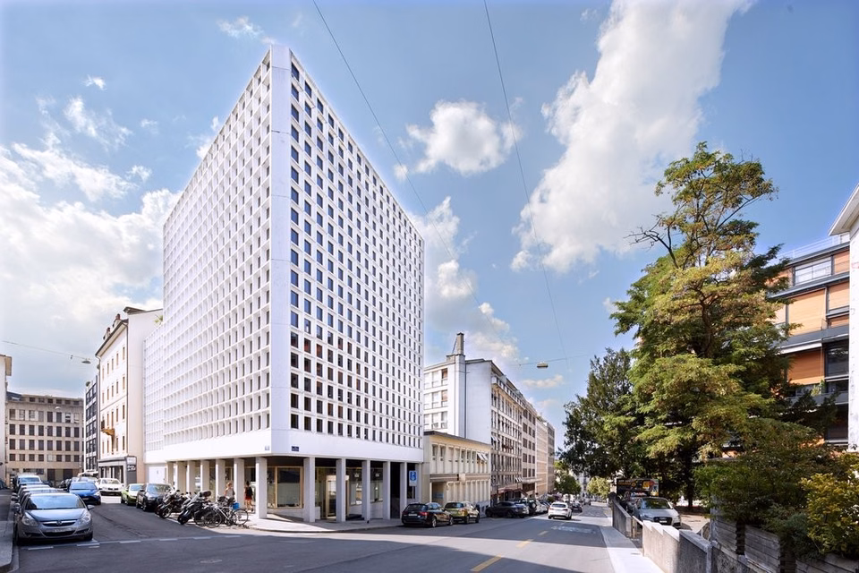 Indoor parking space in Rive, Rue Adrien-Lachenal, 1207 Genève, Geneva, CH