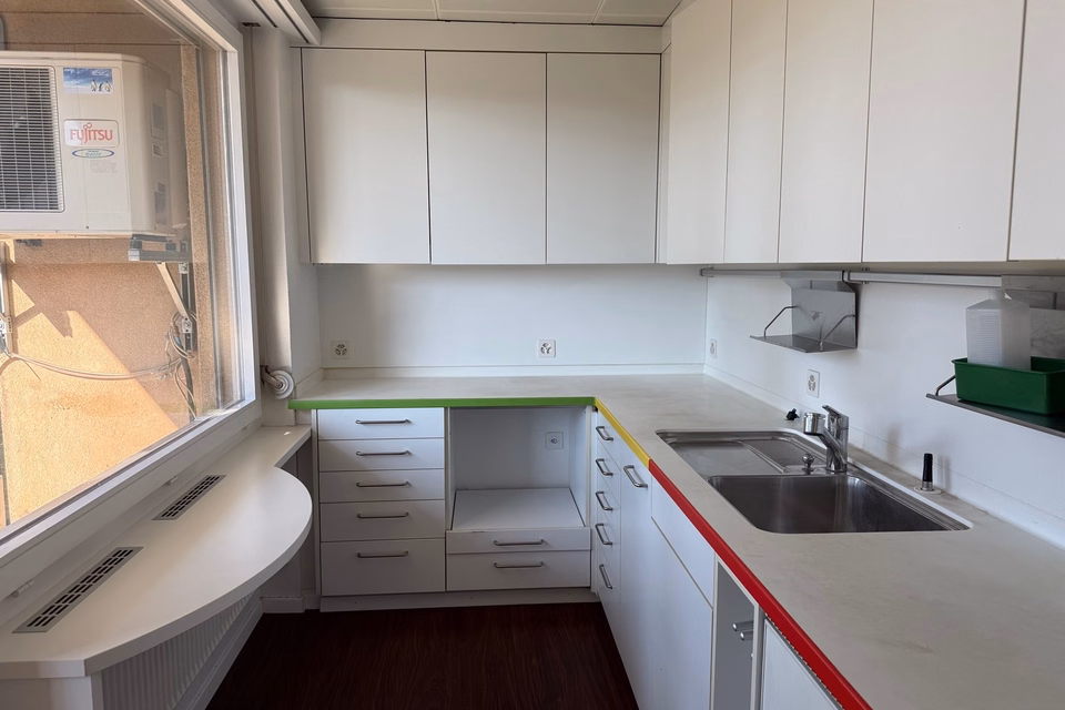 Office premises / practice for rent, Weiningerstrasse, 8103 Unterengstringen, Zurich, CH