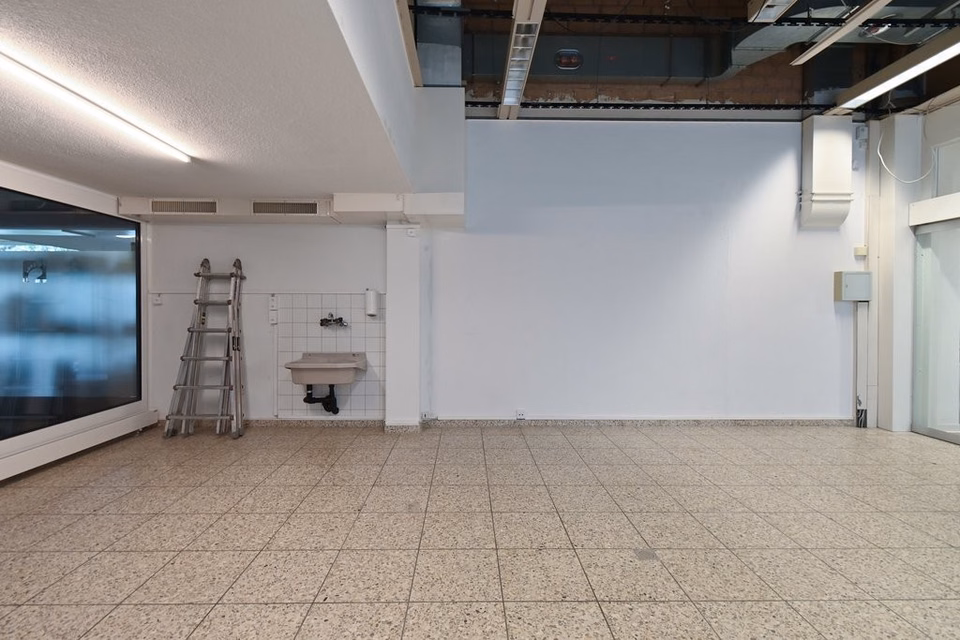 New Tenant Wanted - Suitable Commercial Space for the Healthcare Sector, Friedhofstrasse, 5610 Wohlen, Aargau, CH