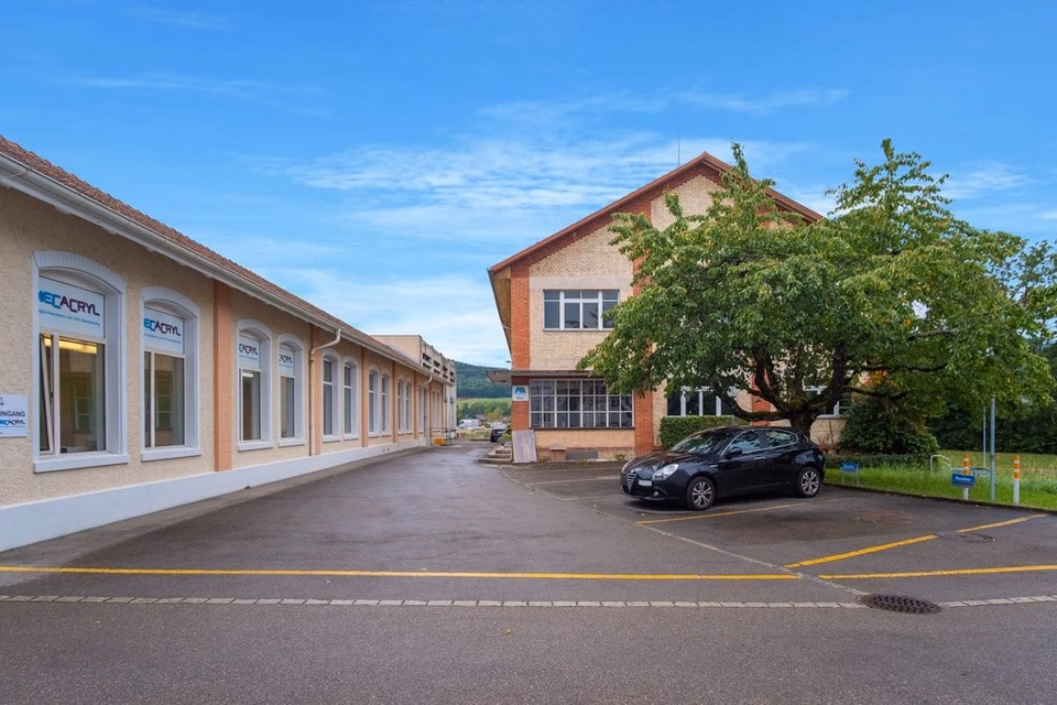 Attractive commercial space in Neftenbach!, Rotfarb 1,, 8413 Neftenbach, Zurich, CH