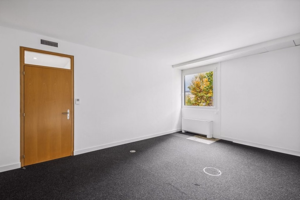 Commercial space in the heart of Lugano, Via Serafino Balestra 31,, 6900 Lugano, Ticino, CH