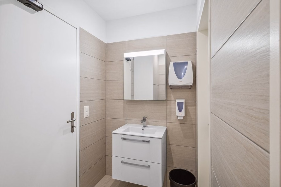 Commercial space in the heart of Lugano, Via Serafino Balestra 31,, 6900 Lugano, Ticino, CH