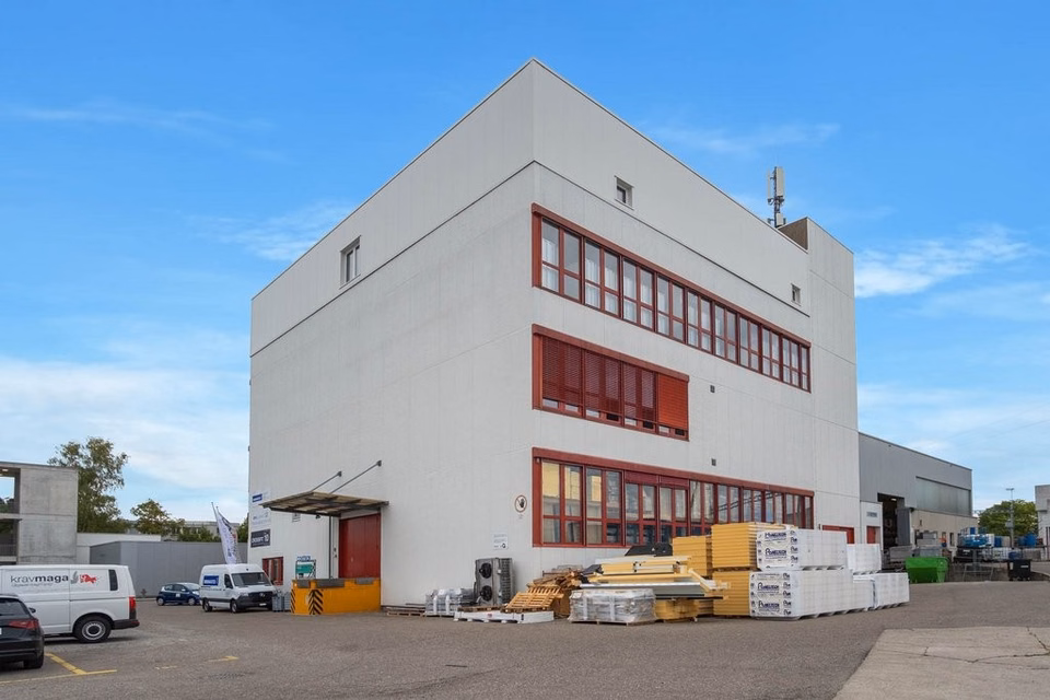Looking for storage space?, Hegmattenstrasse 24,, 8404 Winterthur, Zurich, CH