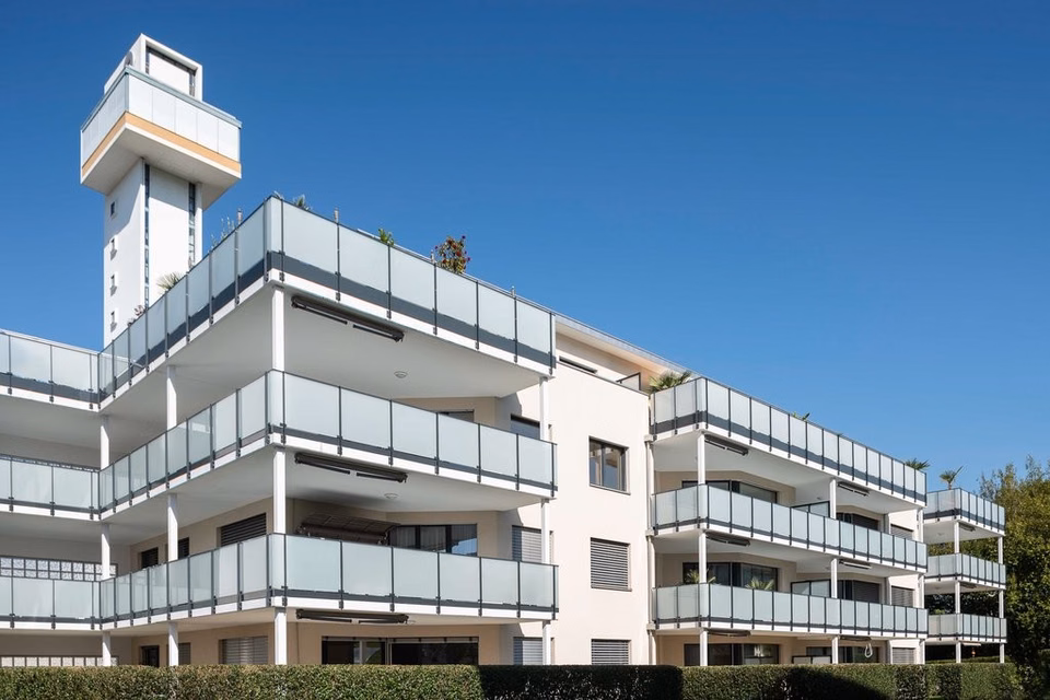 Special offer! Central parking space near the Mall of Switzerland, Zugerstrasse, 6030 Ebikon, Lucerne, CH