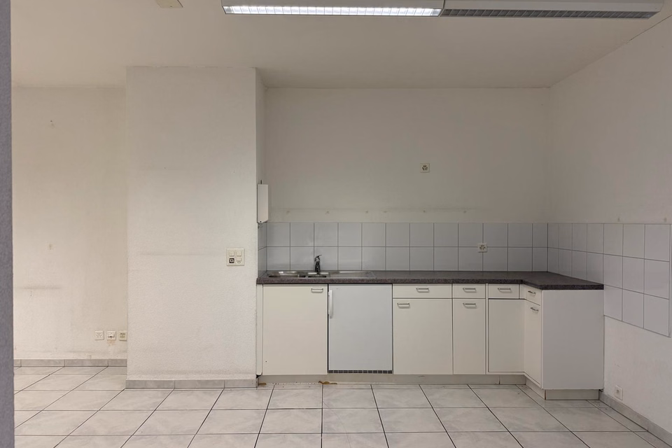 Commercial premises in a central location, Manessestrasse,, 8045 Zürich, Zurich, CH