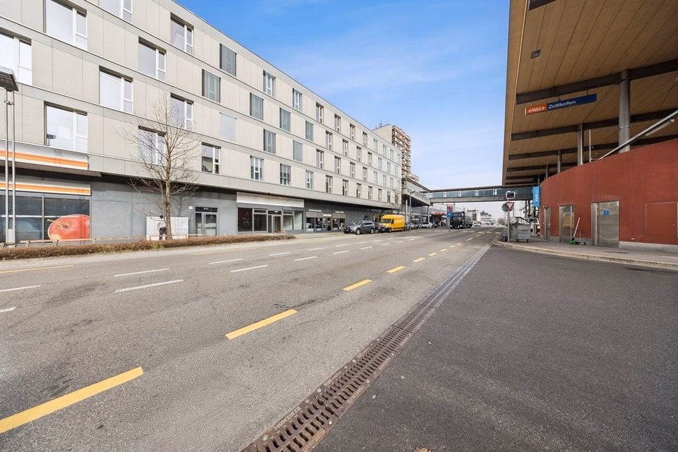 Commercial space near Zollikofen train station, Bernstrasse, 3052 Zollikofen, Bern, CH