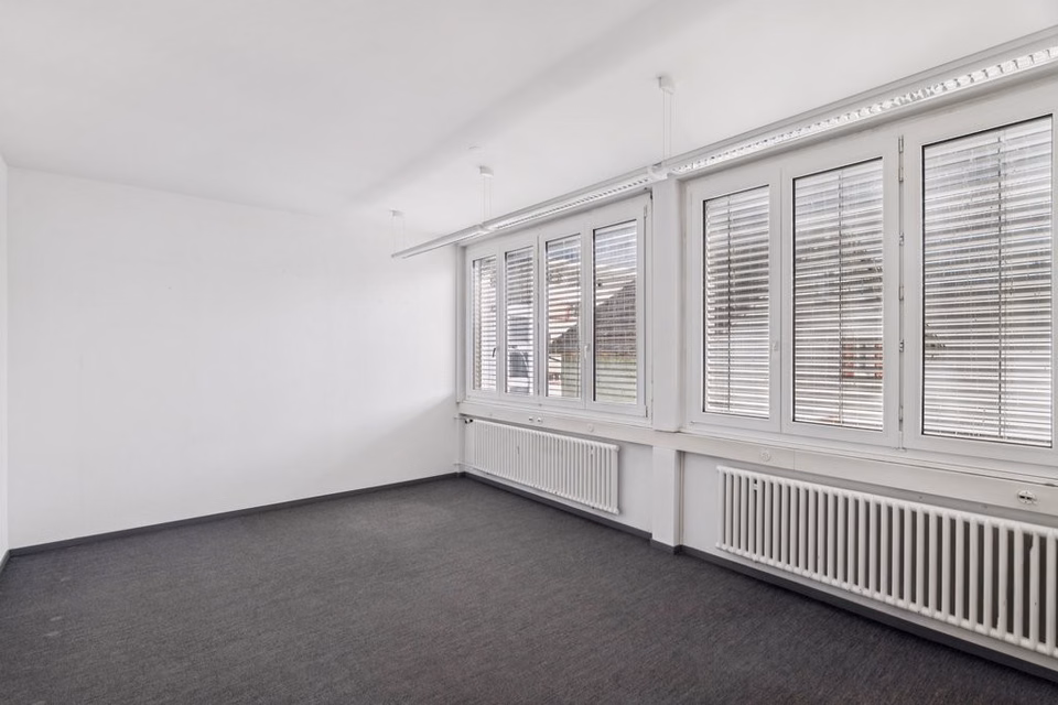 Attractive office and commercial premises in Solothurn!, Bündengasse, 2540 Grenchen, Solothurn, CH