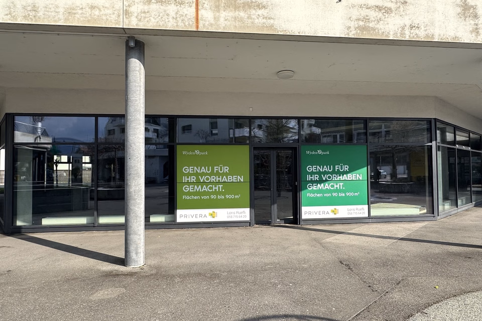 Attractive commercial premises in the lively centre of Studen BE — ideal location for your business success, Wydenpark 1-7, Hauptstrasse, 2557 Studen, Bern, CH