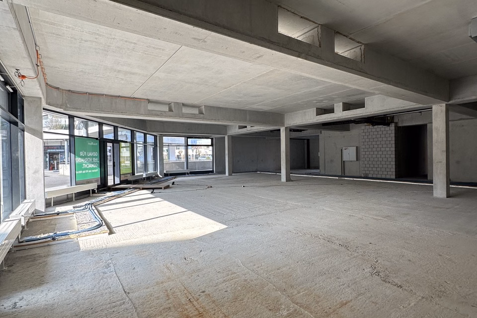 Attractive commercial premises in the lively centre of Studen BE — ideal location for your business success, Wydenpark 1-7, Hauptstrasse, 2557 Studen, Bern, CH