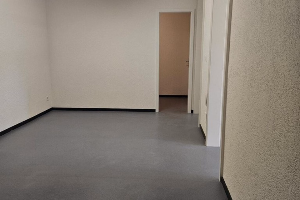 Office/Practice Premises Near the Train Station with Flexible Layout, Niesenweg, 3012 Bern, Bern, CH