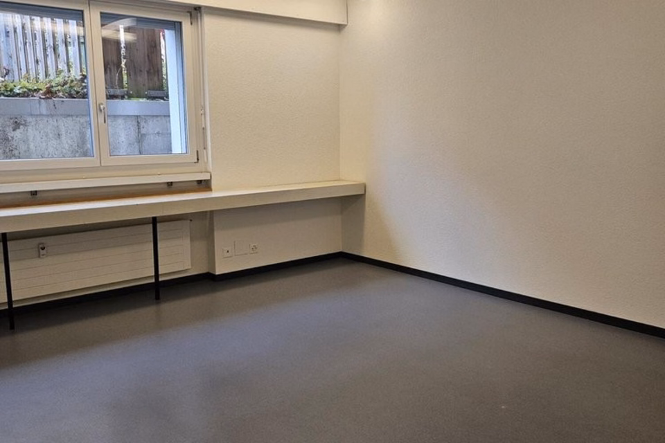 Office/Practice Premises Near the Train Station with Flexible Layout, Niesenweg, 3012 Bern, Bern, CH