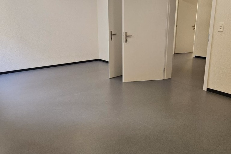 Office/Practice Premises Near the Train Station with Flexible Layout, Niesenweg, 3012 Bern, Bern, CH