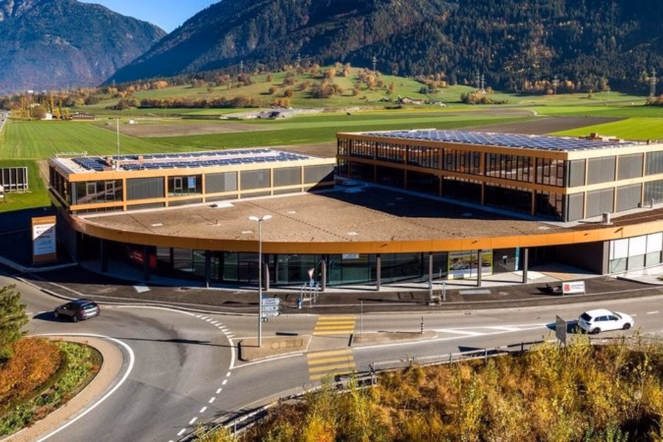 Parking spaces for rent in the Plarenga Center!, Via la Val, 7013 Domat/Ems, Grisons, CH