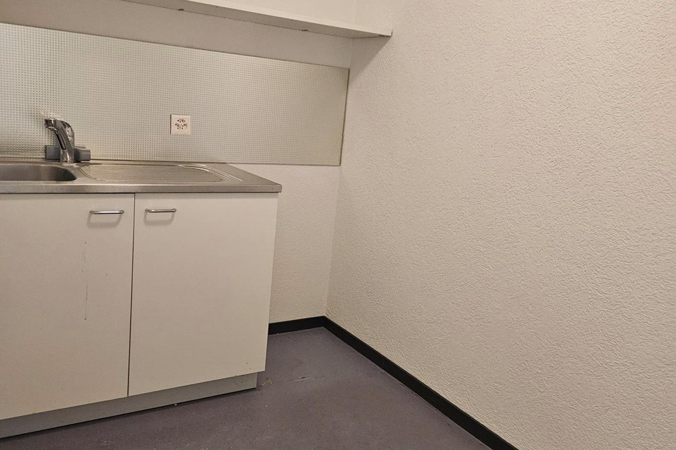Office/Practice rooms near the train station with flexible layout, Niesenweg, 3012 Bern, Bern, CH