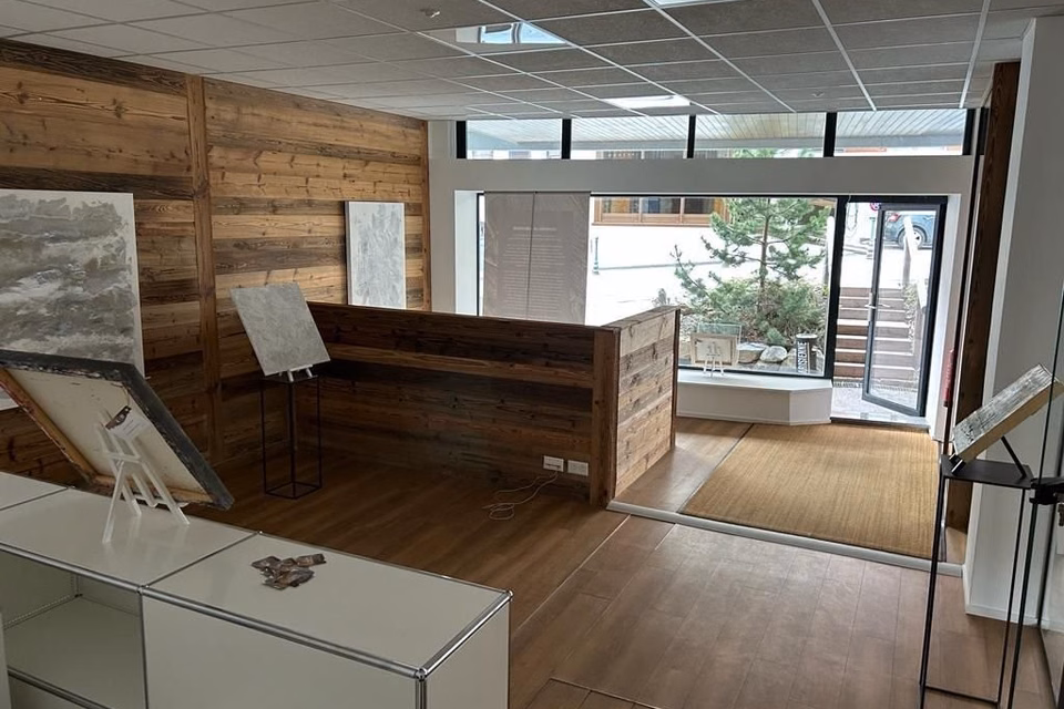 Commercial space ideally located in Crans-Montana, Grand Place 12,, 3963 Crans-Montana, Valais, CH