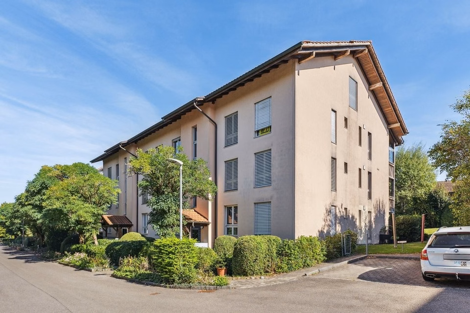 Looking for an indoor parking space?, Grossackerweg 1, 5,, 3043 Uettligen, Bern, CH