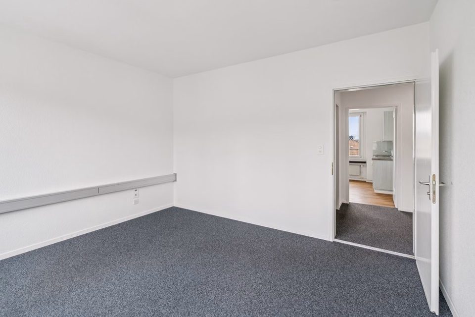 Office space directly at Oerlikon train station, Ohmstrasse, 8050 Zürich, Zurich, CH