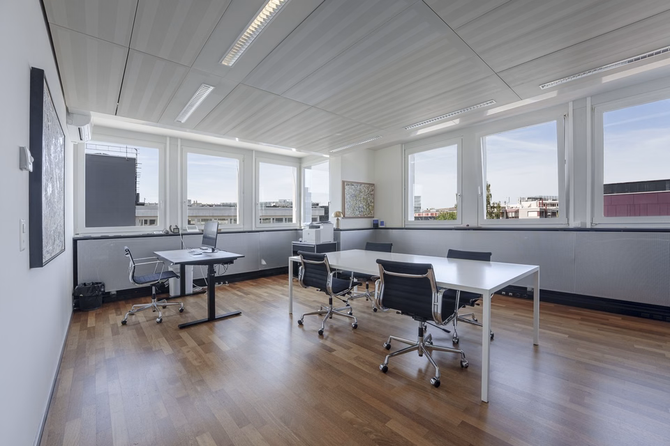 Put your business on the road to success!, Europa-Strasse, 8152 Glattbrugg, Zurich, CH