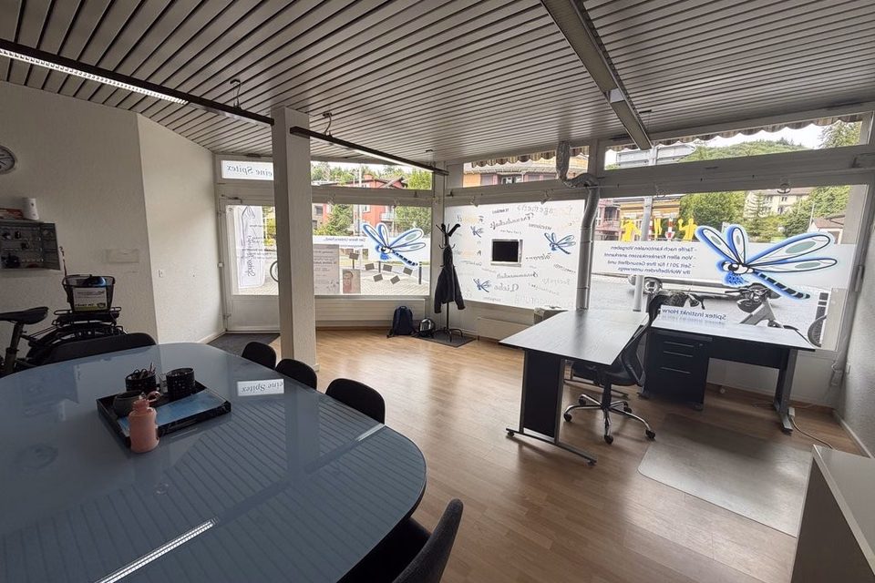 Attractive retail unit directly at the roundabout!, Kantonsstrasse, 6048 Horw, LU, CH
