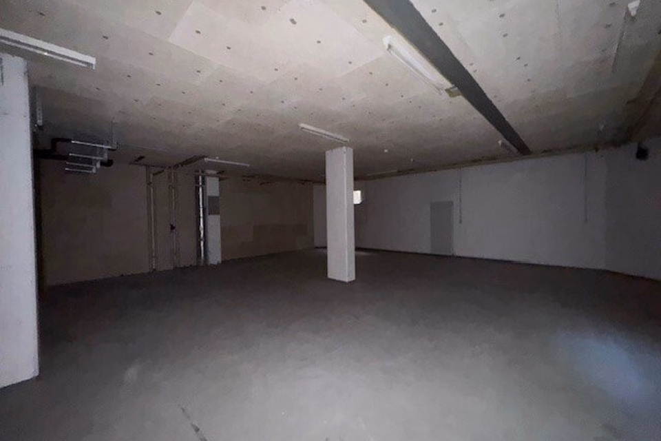 Storage units for rent in Pully from 32.5 m2 to 221 m2, Avenue Charles Ferdinand Ramuz, 1009 Pully, Vaud, CH