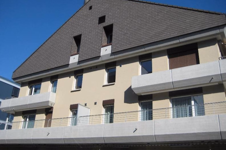 Covered motorcycle parking space near Thalwil train station, Gotthardstrasse, 8800 Thalwil, Zurich, CH