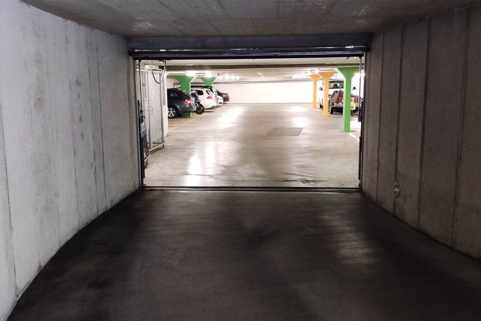 A car without a parking space? We have the solution..., Hohfurenstrasse 1, 3, 5, 7, 9,, 8610 Uster, Zurich, CH