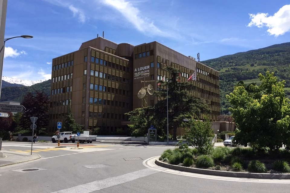 Outdoor parking space for rent next to Sion train station!, Rue de l''industrie, 1950 Sion, VS, CH