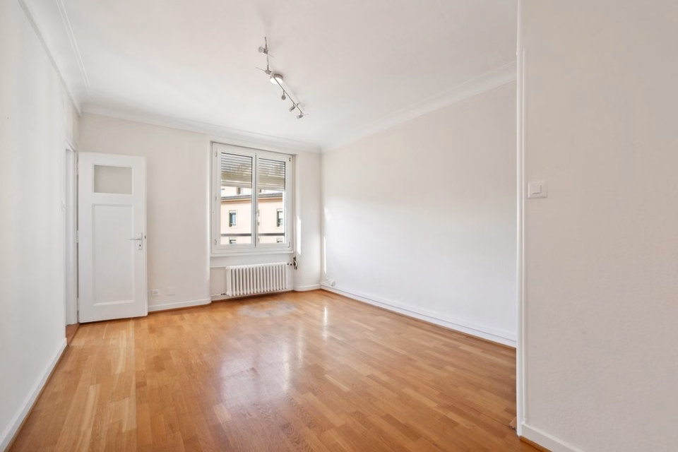Nice office of approx. 26 m2 located opposite Cornavin train station, Rue du Mont-Blanc, 1201 Genève, Geneva, CH