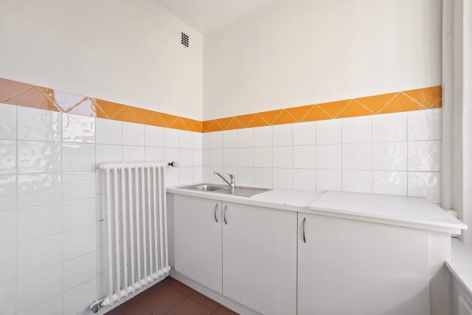 Nice office of approx. 26 m2 located opposite Cornavin train station, Rue du Mont-Blanc, 1201 Genève, Geneva, CH