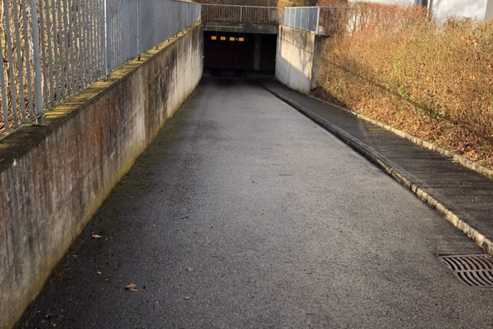 Underground garage for rent in Oberentfelden, Badmatte (EH), 5036 Oberentfelden, Aargau, CH