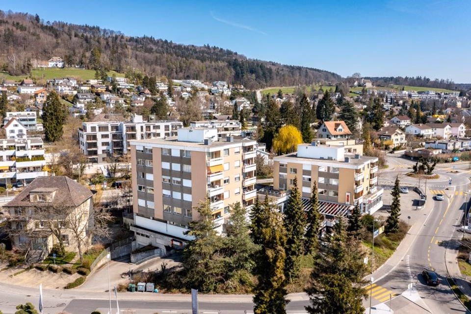 Bright office room / Fixed-term until 31 December 2027, Weiningerstrasse, 8103 Unterengstringen, Zurich, CH