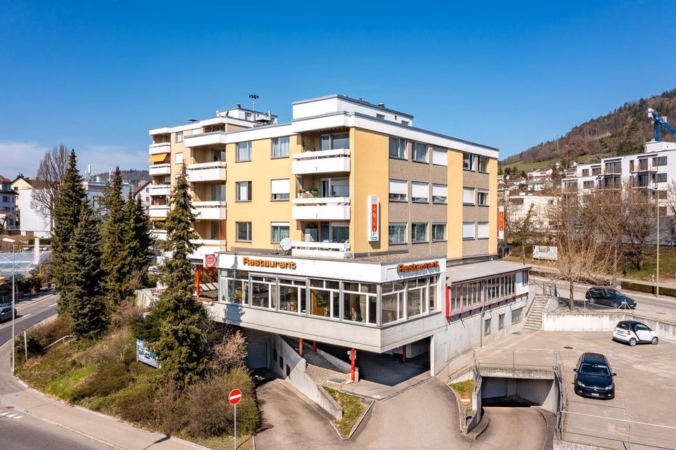 Office space on the 1st floor in a prime location!, Weiningerstrasse, 8103 Unterengstringen, Zurich, CH