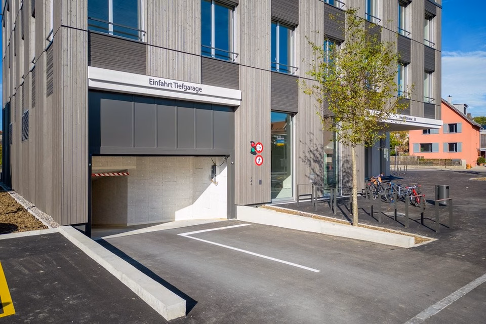 Bright, versatile office space 260m2 for rent in Winterthur!, Hegifeldstrasse, 8400 Winterthur, Zurich, CH