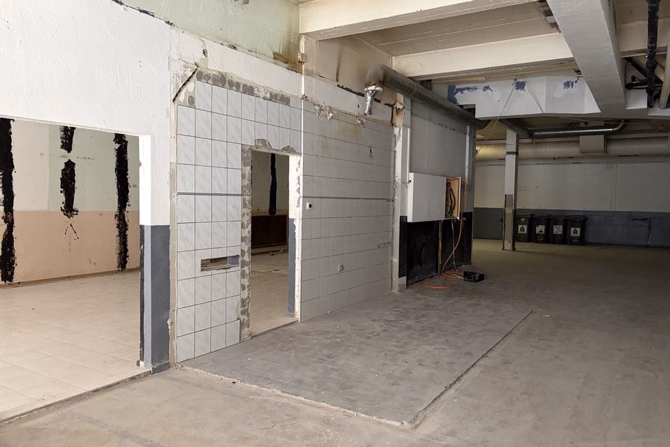 Spacious and bright arcade in the heart of Acacias - 243 m2, Rue Simon-Durand, 1227 Les Acacias, Geneva, CH