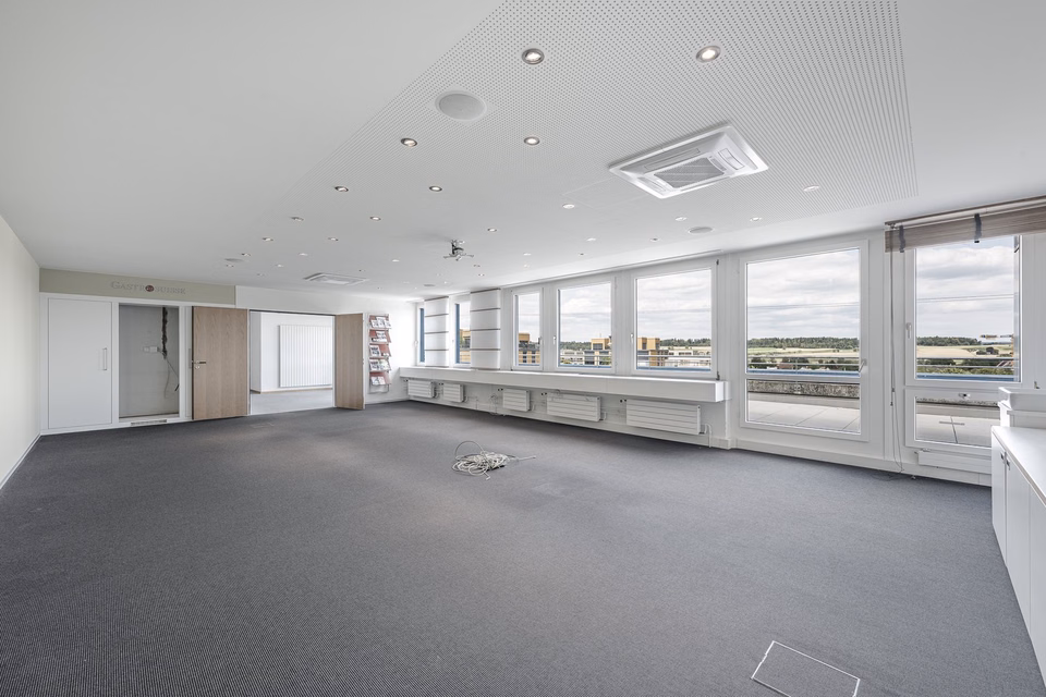 Move-in ready office space with exclusive roof terrace!, Blumenfeldstrasse, 8046 Zürich, Zurich, CH