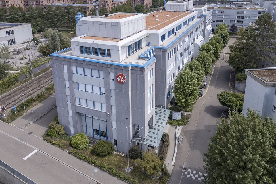 Move-in ready office space with exclusive roof terrace!, Blumenfeldstrasse, 8046 Zürich, Zurich, CH