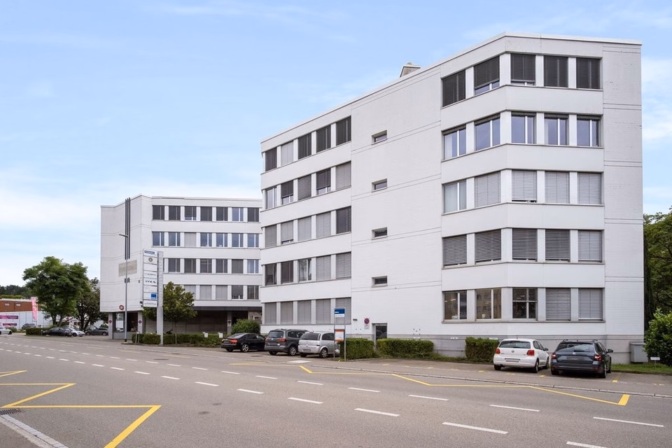 Looking for office space? Rental start 01.11.2026, Industriestrasse, 8302 Kloten, Zurich, CH