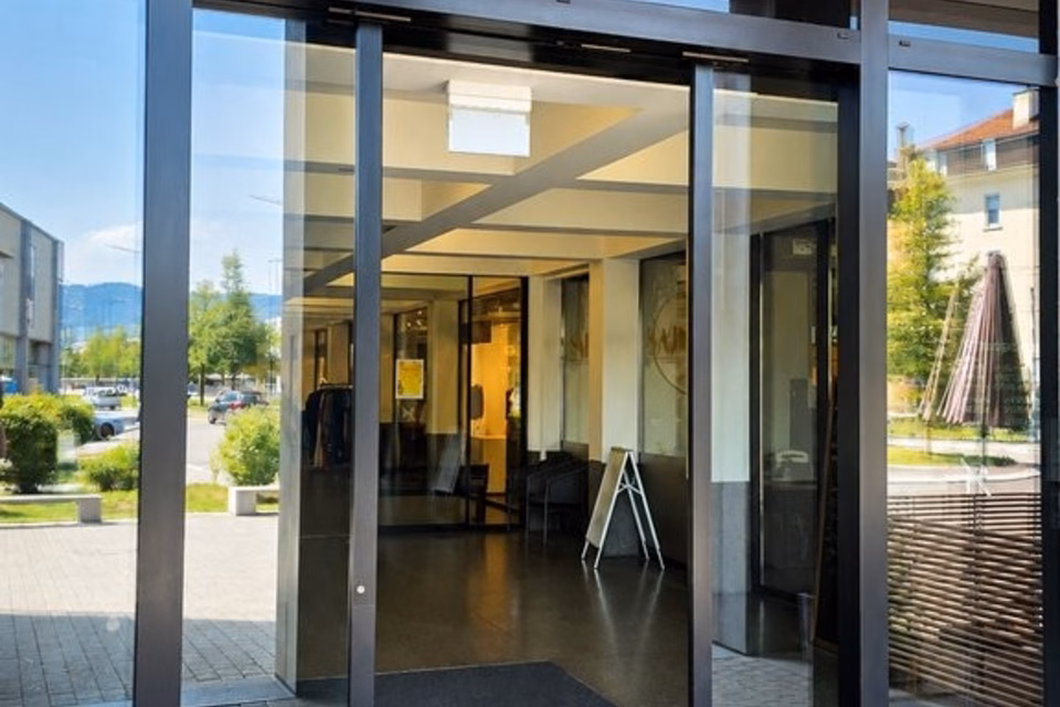 Attractive commercial space in a prime Rosengarten location in Arbon, St. Gallerstrasse, 9320 Arbon, Thurgau, CH