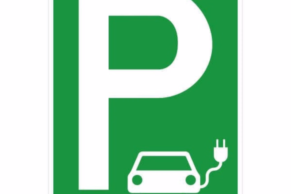 Parking and charging - convenient and hassle-free, Eymattstrasse, 3032 Hinterkappelen, Bern, CH