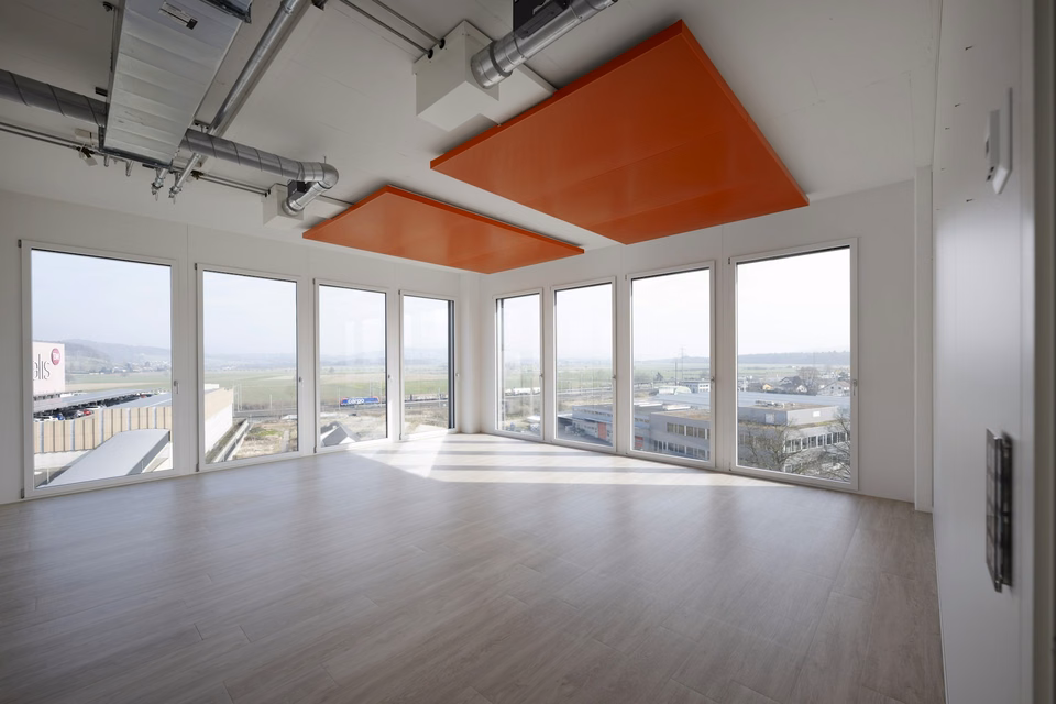 300 m² or 600 m² premium office spaces with panoramic views - modern fit-out, cooled, sustainable, Industriestrasse, 5242 Lupfig, Aargau, CH