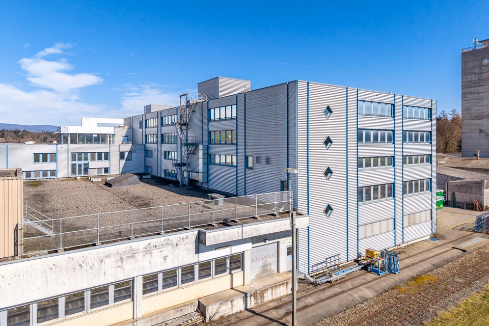 Up to 20,000 m² attractive warehouse & logistics space - available from 2028 in Bützberg, Industriestrasse, 4922 Thunstetten, Bern, CH