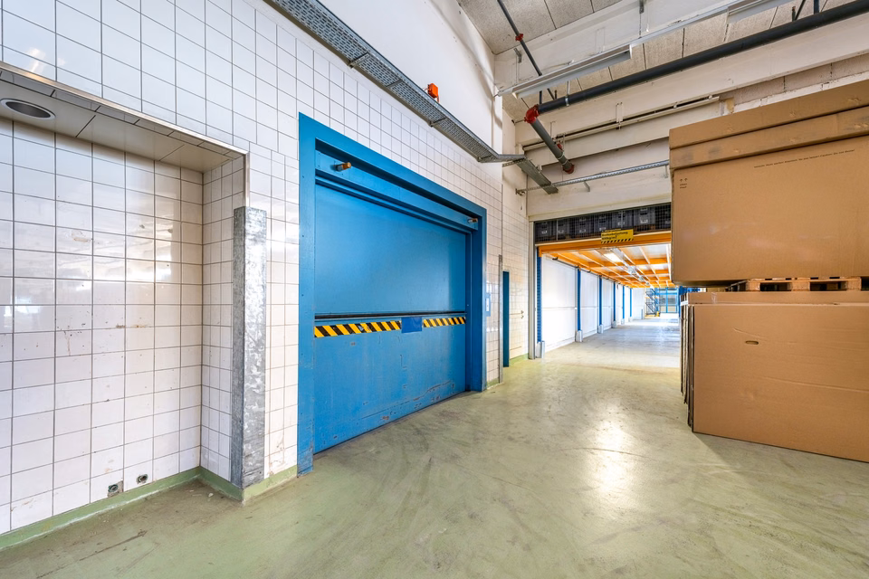 Affordable warehouse spaces with ideal infrastructure & transport links, Industriestrasse, 4922 Thunstetten, Bern, CH