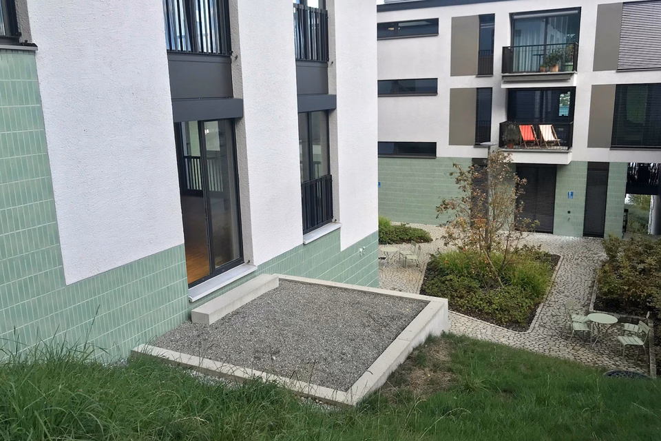Inspiring office and studio spaces with lake views in a prestigious property, Spätzstrasse, 8810 Horgen, Zurich, CH