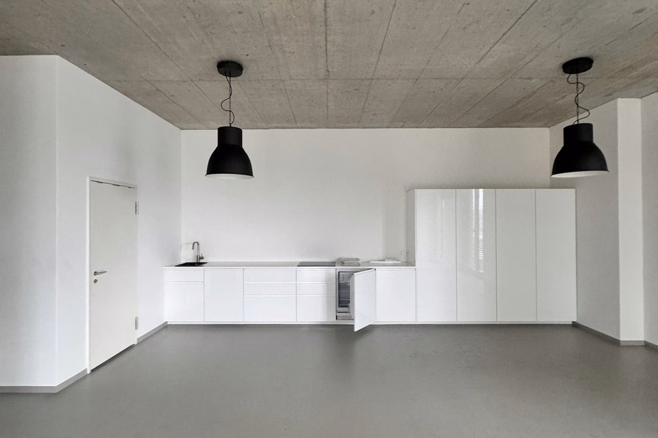 Spacious office premises with kitchenette and shower for rent, Spätzstrasse, 8810 Horgen, Zurich, CH