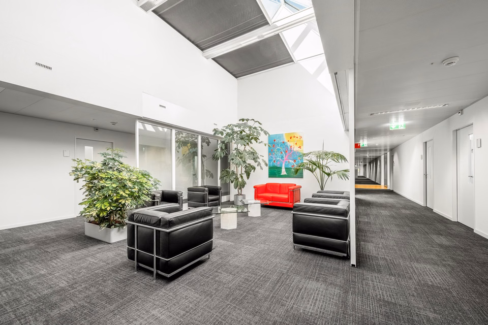 340 m² state-of-the-art open-plan office in Horgen, Bachtobelstrasse, 8810 Horgen, Zurich, CH